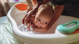 Important Bath Time Safety Tips (For Baby)