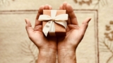 Midwife and Life – Creating Meaningful Gift Experiences with Thoughtful Boxes