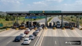 Expressway: ಏಪ್ರಿಲ್ 1ರಿಂದ ರಾಜ್ಯಾದ್ಯಂತ ಟೋಲ್ ದರ ಏರಿಕೆ; ಬೆಂಗಳೂರು-ಮೈಸೂರು ಸೇರಿ ಈ ಪ್ರಮುಖ ಹೆದ್ದಾರಿಗಳಲ್ಲಿ ಸಂಚಾರ ದುಬಾರಿ | Toll Charges Hike from April 1 on Bengaluru Mysuru Expressway and Key Highways NHAI airport road